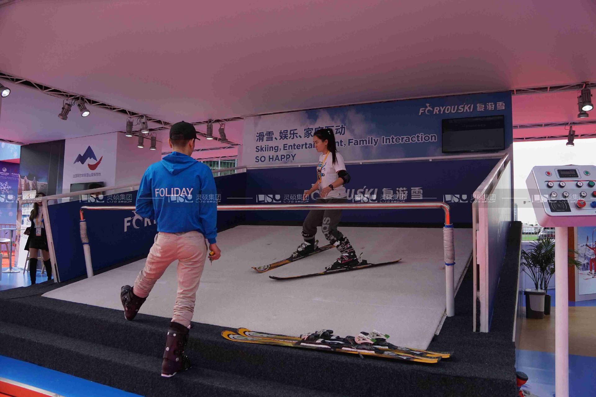 復星旅文-2019年上海展會展臺設計案例