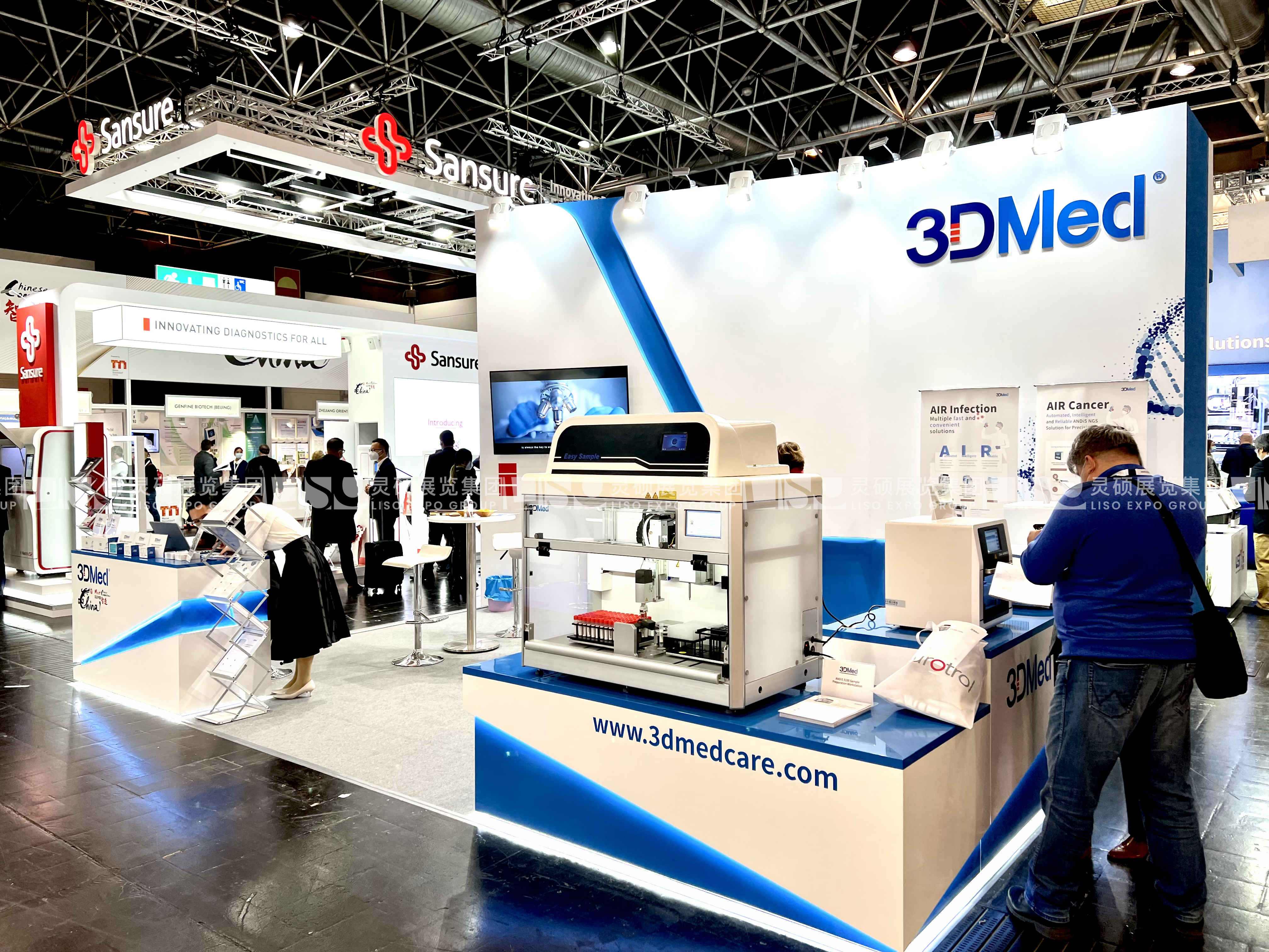 國外展臺設計搭建-思路迪醫療