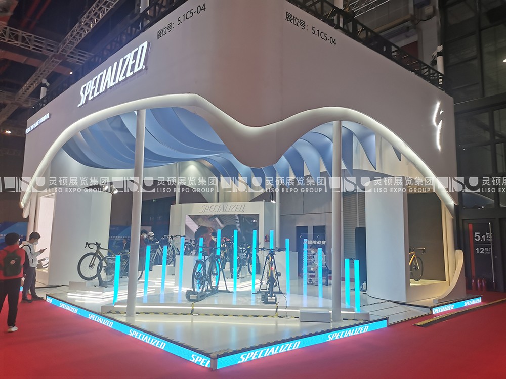 上海展會展臺設計搭建案例-SPECIALIZED閃電