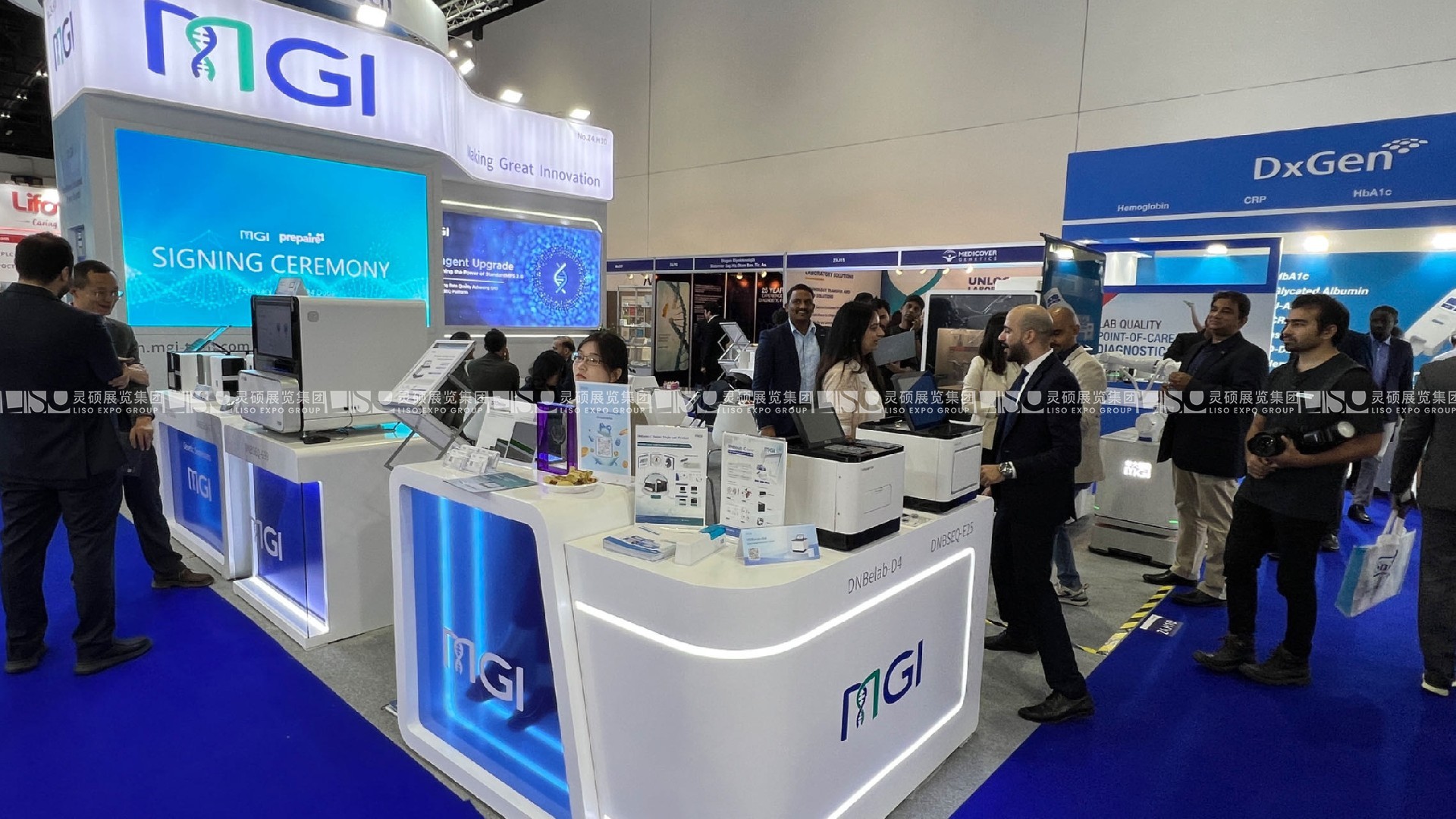 國外展臺設計搭建-華大